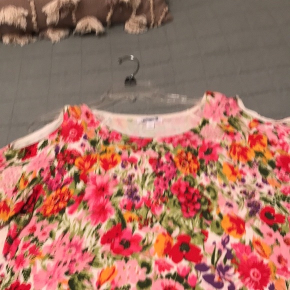 Roz and Ala, could shoulder top, 1x - Picture 8 of 9